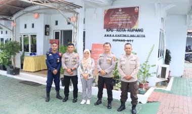 Sukseskan-Pemilu-2024,-Polresta-Kupang-Kota-Amankan-Kantor-KPU-dan-Bawaslu-Selama-24-Jam