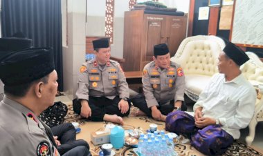 Dikunjungi-Kaops-NCS-Polri,-Gus-Baha-Doakan-Pemilu-2024-Berlangsung-Aman-dan-Damai
