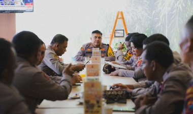 Anev-Kinerja-Seluruh-Jajaran,-Kapolresta-Kombes-Aldinan-Manurung-Coffee-Morning-Bersama-PJU