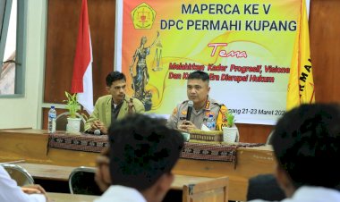 Kapolresta-Kupang-Kota-Sampaikan-Cara-Pencegahan-TPPO-Kepada-Calon-Anggota-Permahi-Kupang.