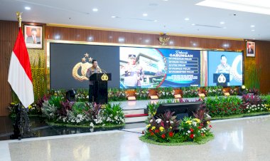 Kapolri-Buka-Rakernis-Gabungan-5-Divisi-Satker-Polri