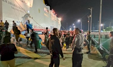 Arus-Mudik-Meningkat,-Polsubsektor-Tenau-Tingkatkan-Pengamanan-di-Pelabuhan