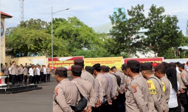 Berikan-Arahan-Apel-Pagi,-Kapolresta-Kupang-Kota:-Kerjasama-dan-Saling-Mendukung-dalam-Pelayanan-Bagi-Masyarakat