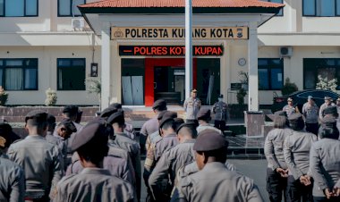 Kerja-Keras,-Kerja-Cerdas-dan-Kerja-Ikhlas,-Penekanan-Kapolresta-Kombes-Aldinan-Manurung-Kepada-Personel-Saat-Apel-Pagi