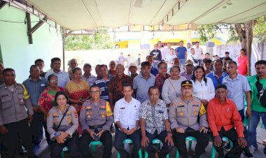 Kapolresta-Kombes-Aldinan-Manurung-Berikan-Pencerahan-Kepada-Warga-yang-Bertikai-di-Penfui