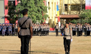 Peringati-Hari-Juang-Polri,-Polresta-Kupang-Kota-Ikut-dalam-Upacara-di-Mapolda-NTT