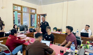 Satreskrim-Polresta-Kupang-Kota-Limpahkan-Tersangka-Curanmor-ke-Kejaksaan,-Terancam-Tujuh-Tahun-Penjara