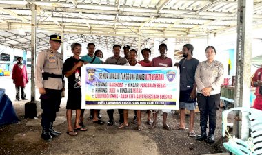 Sosialisasi-dan-Edukasi-Program-Beyond-Trust-Presisi,-Satbinmas-Polresta-Kupang-Kota-Sambangi-TPI-Oeba