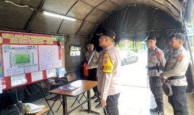 Kapolresta-Kupang-Kota-Cek-Pos-Pengamanan-Nataru,-Pastikan-Kesiapan-Personel