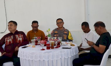 Kapolresta-Kupang-Kota-Adakan-Natal-Bersama-Anggotanya