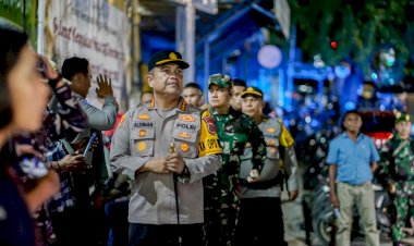 Warga-Airnona-Apresiasi-Kinerja-Polresta-Kupang-Kota-dalam-Pengamanan-Malam-Tahun-Baru