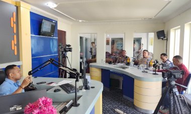 Dialog-Interaktif-Bersama-RRI,-Kapolresta-Kupang-Kota:-Sebagian-Besar-Kecelakaan-Akibat-Kelalaian-Pengendara.