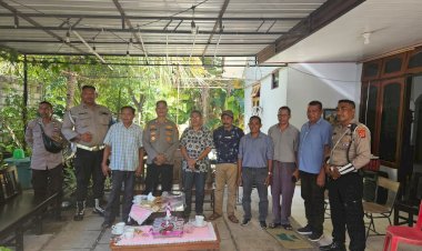 Kapolsek-Kota-Lama-Jalin-Silaturahmi-dengan-Tokoh-Masyarakat-di-Lasiana