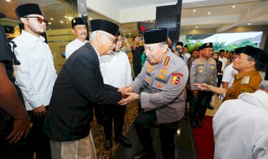 Kapolri-Safari-Ramadan-ke-Jawa-Tengah,-Jalin-Silaturahmi-dengan-Tokoh-Ulama-Setempat