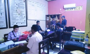 Pelajar-Sekolah-Curi-Ratusan-Kursi-Belajar-di-Kampus-Undana,-Diamankan-Polsek-Kota-Lama.