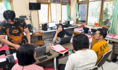 Aniaya-Korban-di-Rumah-Hingga-Pingsan,-Yopi-Kini-Resmi-Dilimpahkan-Penyidik-PPA-Polresta-Kupang-Kota-ke-Kejaksaan.