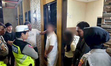 Operasi-Pekat-Turangga,-Polresta-Kupang-Kota-Berikan-Pembinaan-Kepada-Pasangan-Bukan-Suami-Istri.