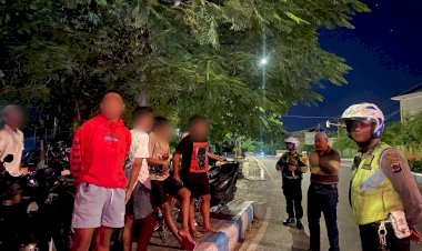 Patroli-Lampu-Biru,-Upaya-Satlantas-Polresta-Kupang-Kota-Wujudkan-Kamseltibcarlantas.