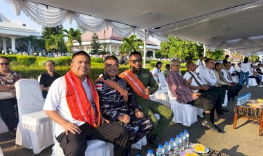 Kapolresta-Kupang-Kota-Hadiri-Kegiatan-Paduan-Suara-dan-Ja’i-Massal,-Pecahkan-Rekor-MURI.