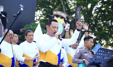 Bhayangkara-Sport-Day:-Kapolri-Bawakan-Lagu-God-bless-dan-Bon-Jovi-di-Bundaran-HI