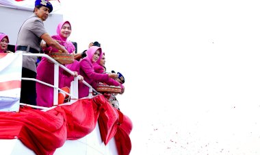 Wakapolri-Pimpin-Tabur-Bunga-di-Teluk-Jakarta-Sambut-Hari-Bhayangkara-ke-79