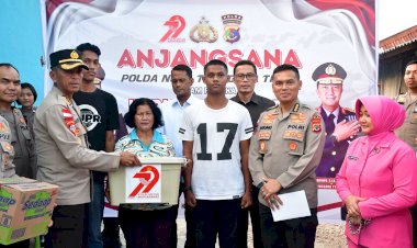 Anjangsana-ke-Anggota-yang-Sakit,-Purnawirawan-dan-Warakawuri,-Polda-NTT-Salurkan-Bantuan-Sosial-Dalam-Rangka-HUT-Bhayangkara-ke-79