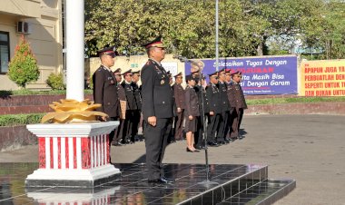 Rayakan-Hari-Bhayangkara-ke-79,-Polresta-Kupang-Kota-Gelar-Upacara.