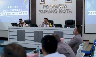 Latpraops-Patuh-Turangga-2025,-Wakapolresta-Kupang-Kota-Tekankan-Keselamatan-Personel-dan-Profesionalisme-Tugas.