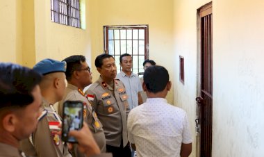 Wakapolda-NTT-Tinjau-Rutan-dan-Pelayanan-Polresta-Kupang-Kota,-Pastikan-Standar-Kesehatan-dan-SOP-Terpenuhi.