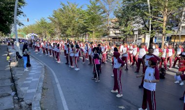 Polresta-Kupang-Kota-Gelar-Olahraga-Bersama-di-CFD,-Wujudkan-Semangat-“Polri-Untuk-Masyarakat”