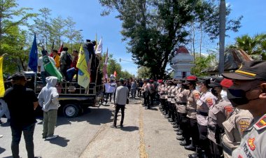 Aksi-Unjuk-Rasa-di-Wilayah-Hukum-Polda-NTT-Berjalan-Damai-dan-Tertib