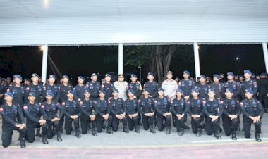 Lepas-Keberangkatan-Personel-Brimobda-NTT-BKO-ke-Polda-Metro-Jaya,-Kapolda-NTT:-Pulanglah-dengan-Selamat-dan-Penuh-Kebanggaan.