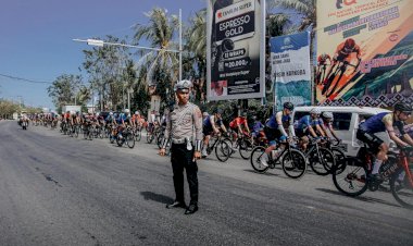 Kapolresta-Kupang-Kota-Apresiasi-Personel,-Pengamanan-Tour-De-EnTeTe-Berjalan-Kondusif.