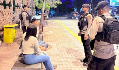 Patroli-Malam-Satsamapta-dan-Blue-Patrol-Satlantas-Polresta-Kupang-Kota,-Ciptakan-Rasa-Aman-dan-Tertib-Lalu-Lintas.