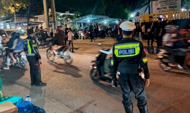 Pastikan-Aman-dan-Lancar,-Polsek-Maulafa-Jaga-Pesparawi-Pemuda-GMIT-Klasis-Kota-Kupang-Barat-di-Gereja-Pniel-Sikumana.