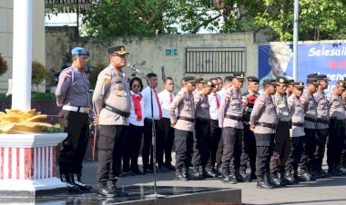 Pimpin-Apel-Senin-Pagi,-Kapolresta-Berikan-Apresiasi-Atas-Gerak-Cepat-Anggota-Tangkap-Pelaku-Pembunuhan-Penjual-Semangka-di-Kelapa-Lima.