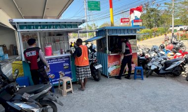 Satsamapta-Polresta-Kupang-Kota-Gelar-Patroli-Humanis,-Dukung-Keamanan-dan-Aktivitas-UMKM.