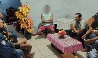 Cepat-Tanggap,-Bhabinkamtibmas-Penkase-Oeleta-Selesaikan-Keributan-Warga-Secara-Kekeluargaan.