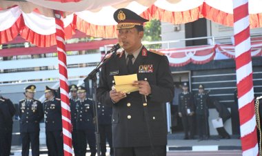 Polda-NTT-Gelar-Upacara-Sumpah-Pemuda-ke-97-dan-Apel-Kebangsaan-Ojol-Buruh:-Kapolda-Ajak-Pemuda-Jadi-Pelaku-Perubahan-untuk-Indonesia-Bersatu.