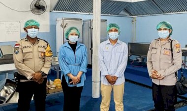 Dukung-Program-Makanan-Bergizi-Gratis,-Bhabinkamtibmas-Sambangi-SPPG-Kuanino.