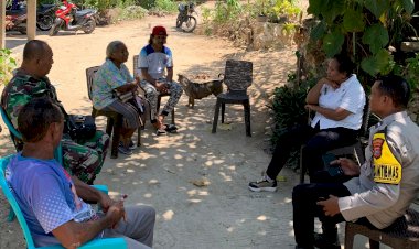 Bhabinkamtibmas-Bakunase-Dua-Sigap-Atasi-Penutupan-Jalan,-Mediasi-Jadi-Solusi-Efektif.