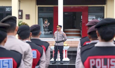 Wakapolresta-Kupang-Kota-Tekankan-Hidup-Sederhana,-Tidak-Hedonisme,-dan-Profesionalisme-Personel.