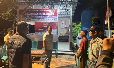 Wakapolda-NTT-Kunjungi-Poskamling-Liliba,-Cek-Langsung-Kondisi-dan-Berikan-Bantuan.