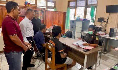 Kasus-Jambret-Terhadap-Korban-Disabilitas-Dinyatakan-Lengkap,-Polsek-Kota-Lama-Limpahkan-Tersangka-yang-Seorang-Residivis-ke-Kejaksaan.