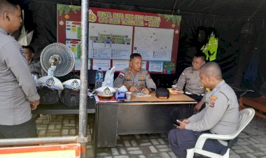 Kapolsek-Maulafa-Pimpin-Patroli-dan-Cek-Kesiapsiagaan-Personel-Pospam-Oepura,-Pastikan-Kamtibmas-Kondusif-Selama-Operasi-Lilin-2025.