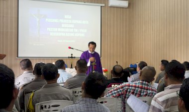 Personel-Polresta-Kupang-Kota-Rutin-Gelar-Binroh,-Perkuat-Iman-dan-Integritas-dalam-Pelayanan.