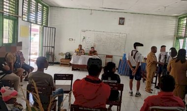 Bhabinkamtibmas-Nunbaun-Delha-Mediasi-Perkelahian-Siswa-SMP-yang-Viral-di-Media-Sosial