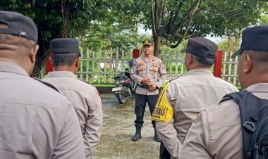 Apel-Pagi-Polsek-Maulafa,-Kapolsek-Tekankan-Personel-Wajib-Pedomani-Arahan-Kapolda-NTT:-Tidak-Lakukan-Penyimpangan-dan-Utamakan-Pelayanan-Humanis.