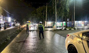 Patroli-Lampu-Biru-Satlantas-Polresta-Kupang-Kota,-Ciptakan-Kamseltibcarlantas-dan-Tekan-Aksi-Balap-Liar.