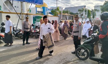 Polresta-Kupang-Kota-Amankan-Shalat-Idul-Fitri-1447-H-di-Kampus-Muhammadiyah-Kupang